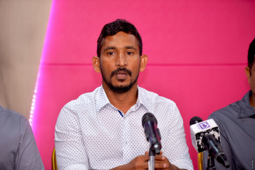 ސަރުކާރުން ޓެކްސީލައިންއެއް އުފައްދަވަން ނޫޅޭ ކަމަށް ޕީއެންސީގެ ޕާލިމަންޓްރީ ގްރޫޕްގެ ލީޑަރ ވިދާޅުވެއްޖެ